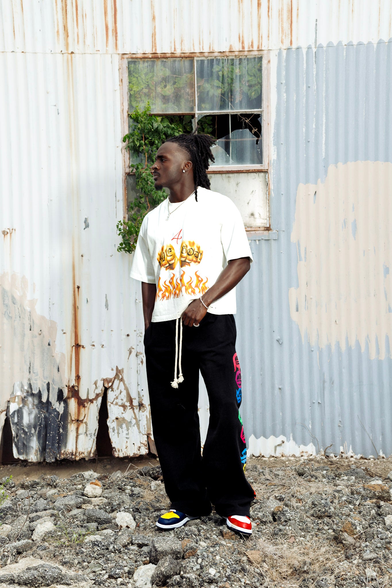 “Live 4 God” tee